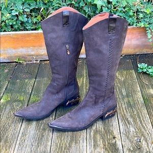 Donald Pliner Couture Boots 11